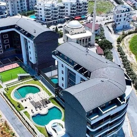 Salam 2 - Woman Pool - Experience Apartment