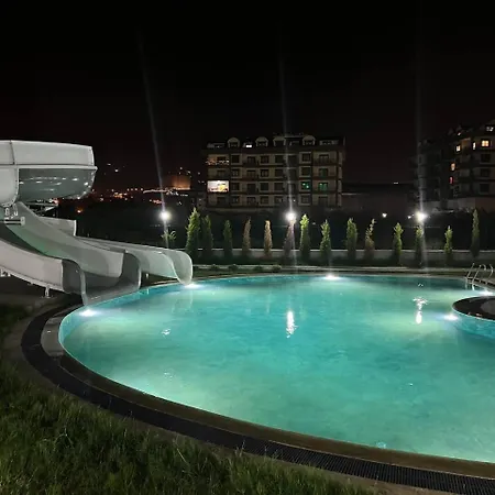 Salam 2 - Ladies-only Pool & Family Pools