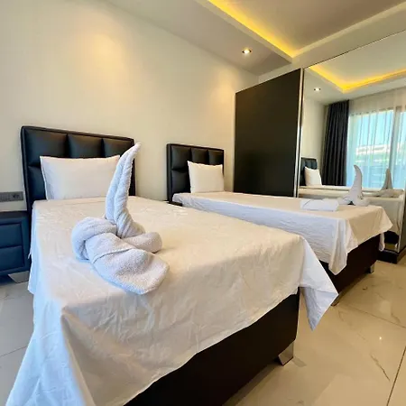 Salam 2 - Woman Pool - Experience * Alanya