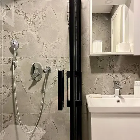 Salam 2 - Woman Pool - Experience Apartment *