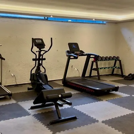 Salam 2 - Woman Pool - Experience Apartment