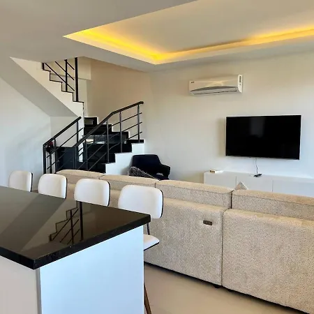 Salam 2 - Ladies-only Pool & Family Pools Apartamento *