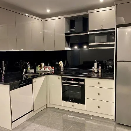 Salam Apartment