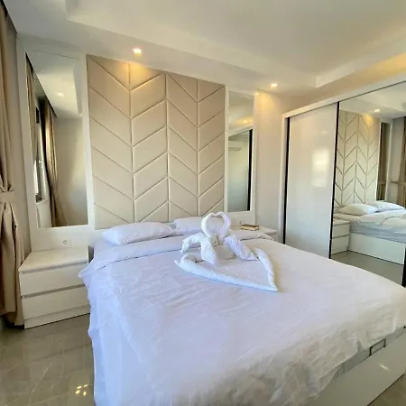 Salam Apartment *