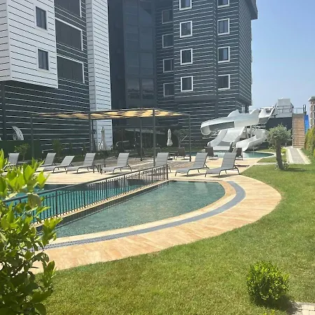 Salam 2 - Woman Pool - Experience Apartament *